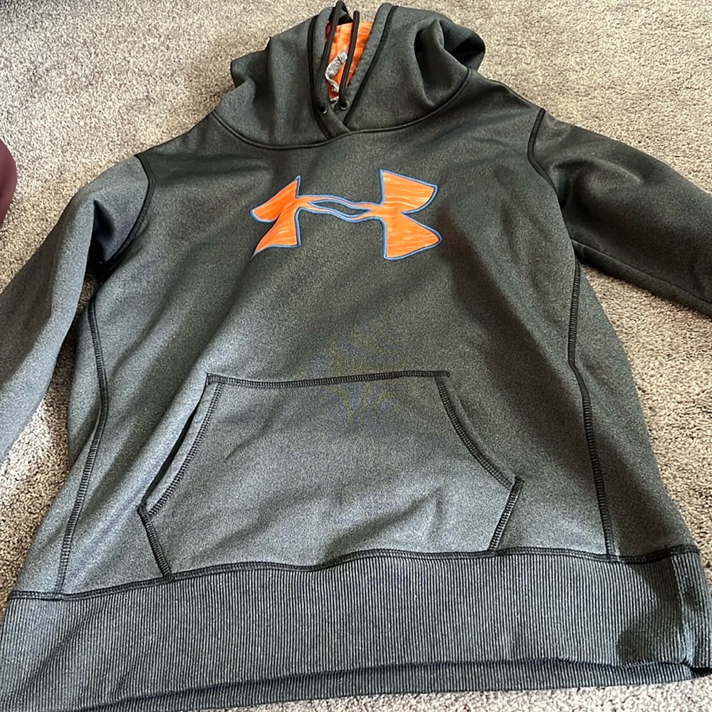 Women’s UA storm hoodie